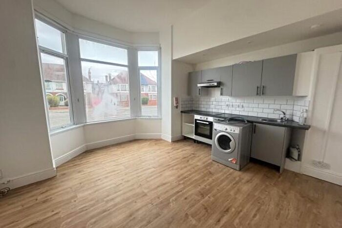 1 Bedroom Flat To Rent In Newport Road Cardiff, CF24