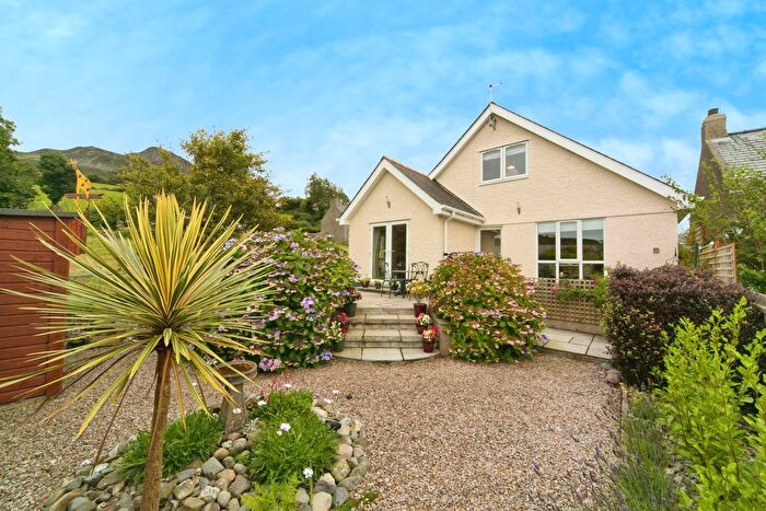 3 Bedroom Detached House For Sale In Trefor, Caernarfon, Gwynedd, LL54