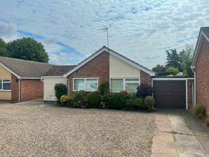 3 Bedroom Detached Bungalow To Rent In Britten Avenue, Stowmarket, Suffolk, IP14