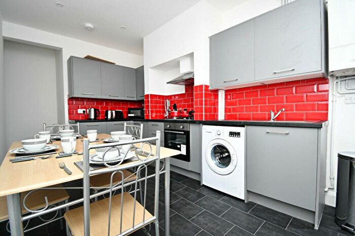 4 Bedroom House Of Multiple Occupation To Rent In Franklin Street, Lancaster, Lancashire, LA1