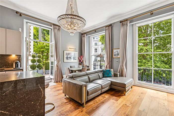 1 Bedroom Flat For Sale In Westbourne Gardens, London, W2