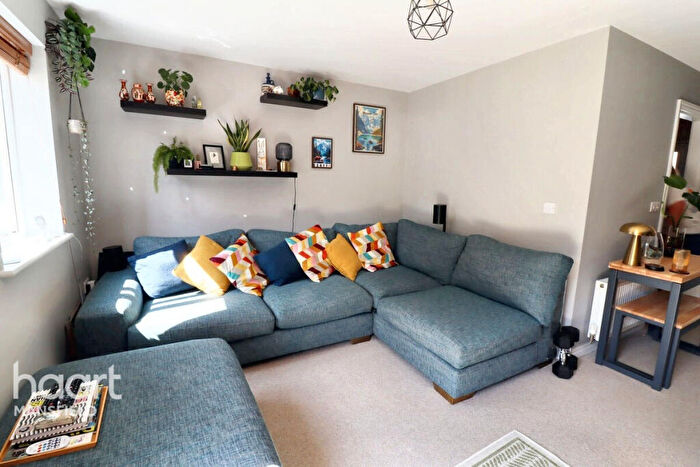 3 Bedroom Semi-Detached House For Sale In Topaz Crescent, Sutton-In-Ashfield, NG17