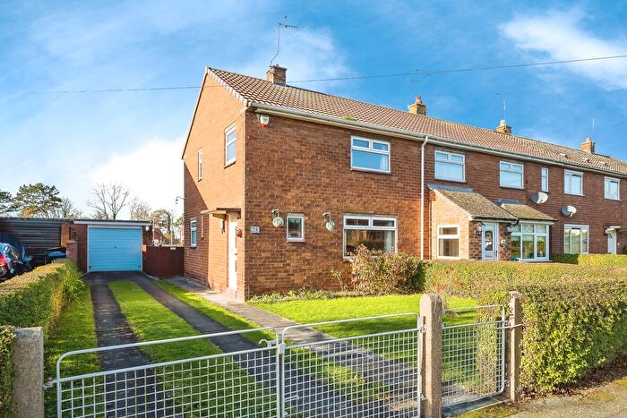 3 Bedroom End Terrace House For Sale In Park Way, Saughall, Chester, Cheshire, CH1
