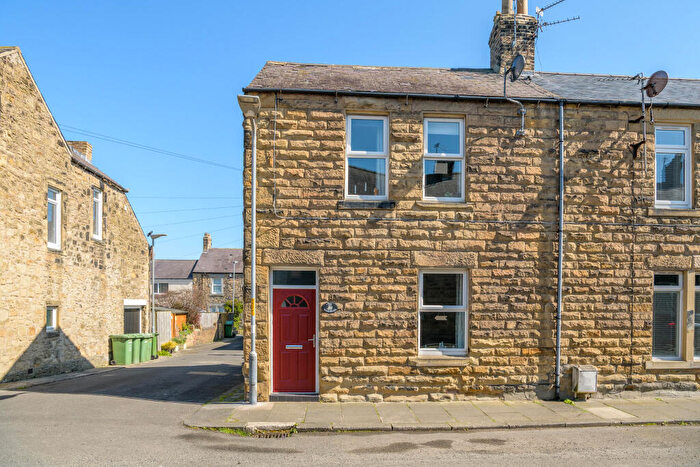 2 Bedroom End Of Terrace House For Sale In Wellwood Street, Amble, Morpeth, Northumberland, NE65