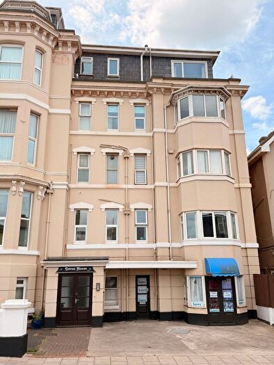 2 Bedroom Flat To Rent In Courtenay Place, Devon House, TQ14