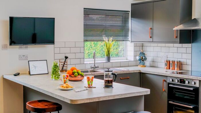 6 Bedroom Property To Rent In Drake Avenue, Didcot, OX11