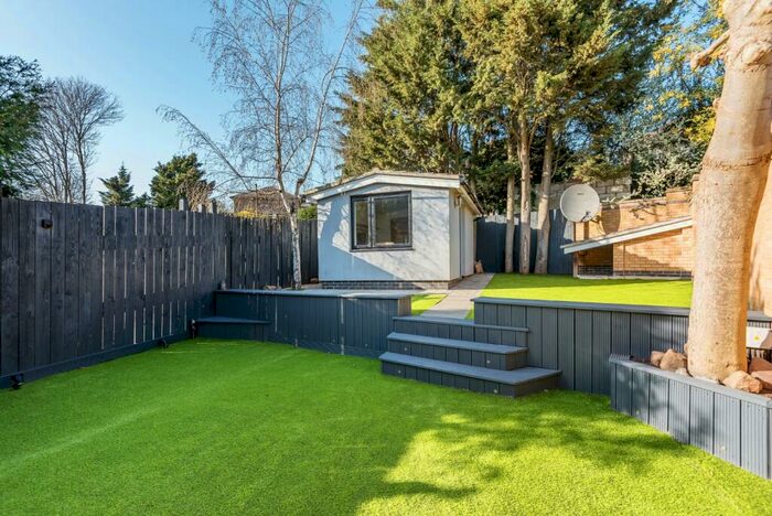 3 Bedroom Terraced House For Sale In Ross Way, Eltham, London, SE9