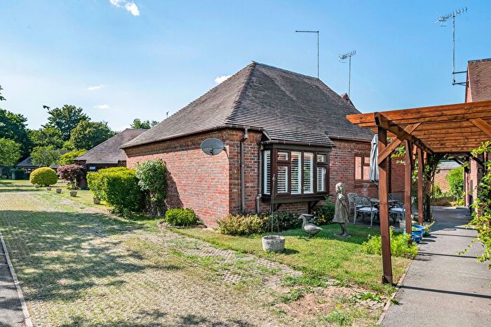 1 Bedroom Semi-Detached Bungalow For Sale In Bowling Court, Henley-On-Thames, RG9