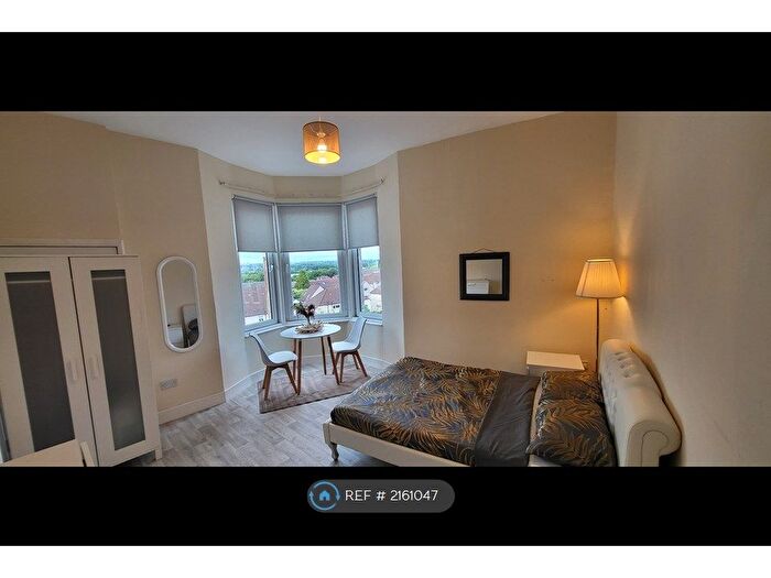 1 Bedroom Flat To Rent In Wardlaw Drive, Rutherglen, Glasgow, G73