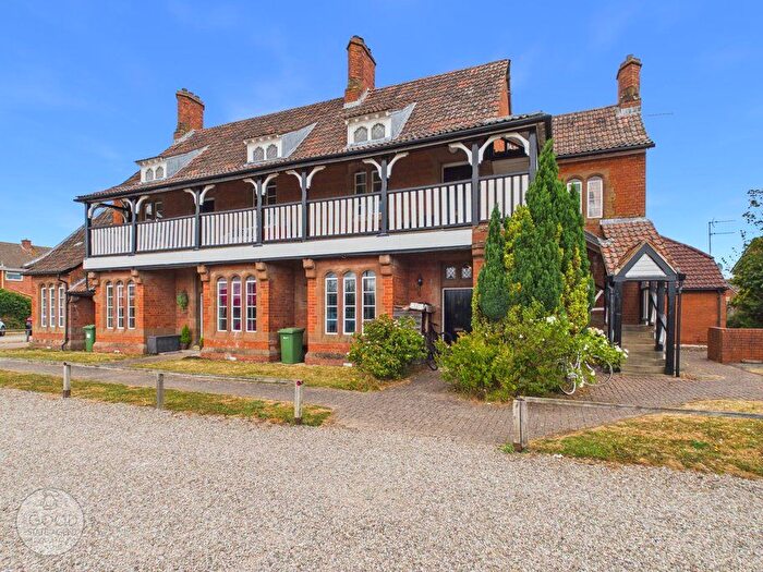 1 Bedroom Flat For Sale In St. Charles Court, Hereford, HR2