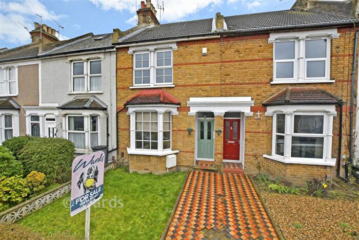 3 Bedroom Terraced House For Sale In Singlewell Road, Gravesend, Kent, DA11
