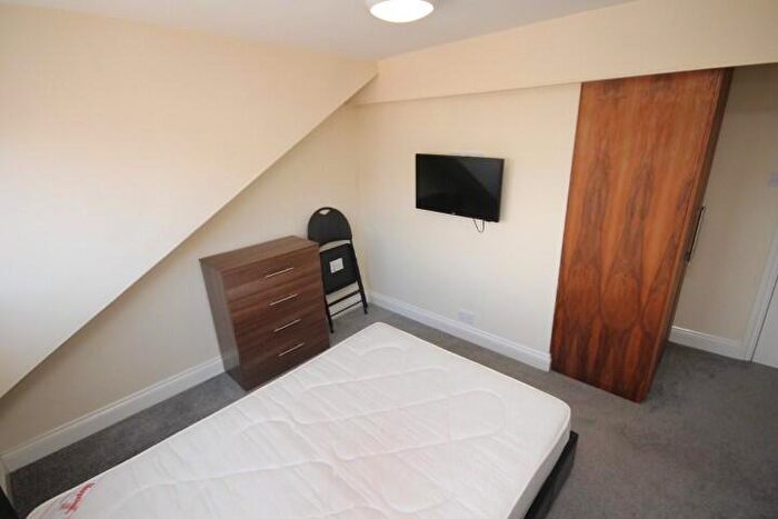 5 Bedroom Terraced House To Rent In Lucas Street, Woodhouse, Leeds, LS6