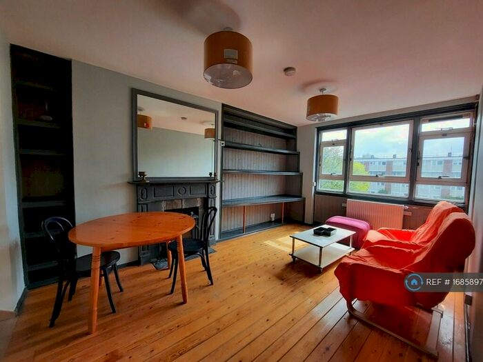 3 Bedroom Maisonette To Rent In Maskelyne Close, London, SW11