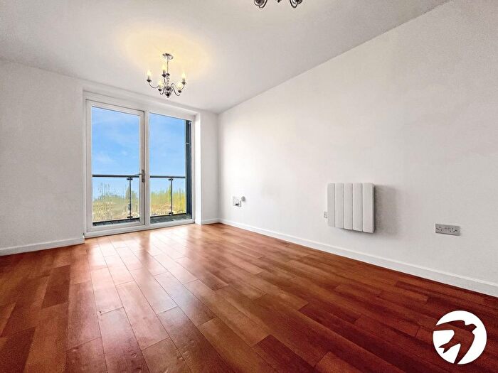 1 Bedroom Flat To Rent In Ocean Drive, Gillingham, Kent, ME7