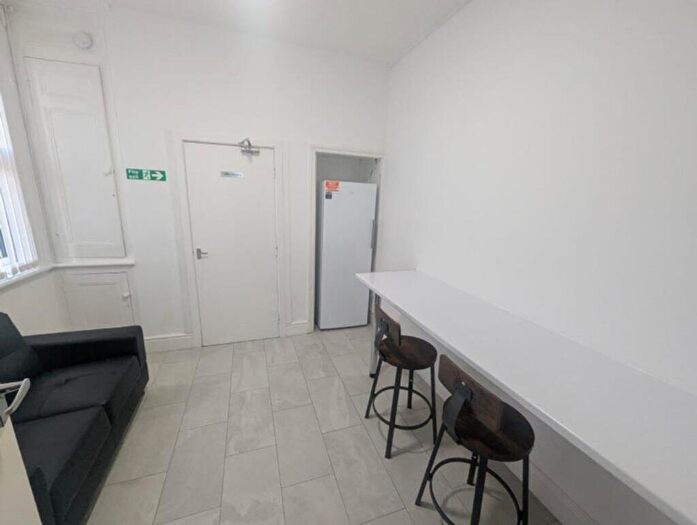 1 Bedroom House To Rent In Birches Head Road, Stoke-on-Trent, ST1
