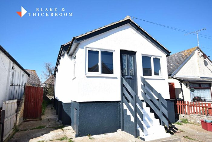 2 Bedroom Chalet For Sale In The Close, Jaywick, CO15