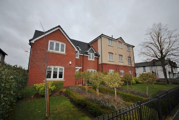 2 Bedroom Ground Maisonette To Rent In Whytehall Court, Oakland Avenue, Long Eaton, NG10