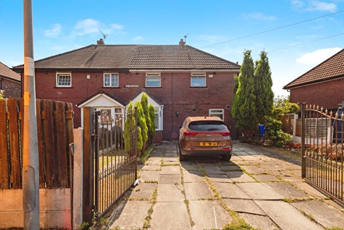 3 Bedroom Semi-detached House For Sale In Fir Tree Drive, Hyde, Cheshire, SK14