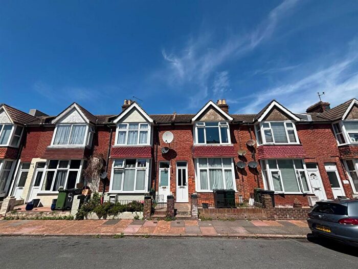 1 Bedroom Flat For Sale In Avondale Road, Eastbourne, BN22