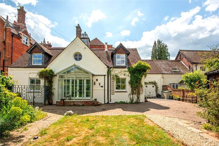 3 Bedroom House For Sale In Ockley Road, Beare Green, Dorking, Surrey, RH5