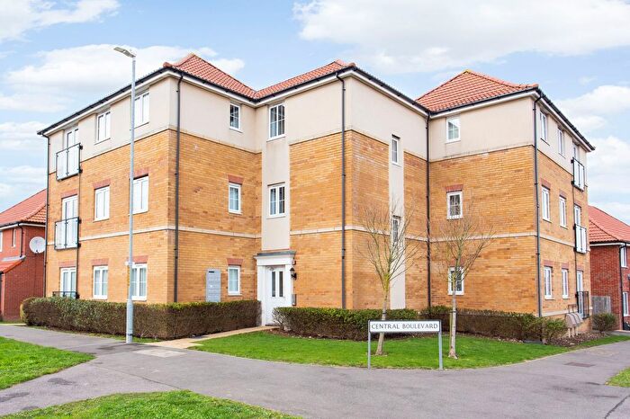 2 Bedroom Flat For Sale In Dorman Avenue North, Aylesham, CT3