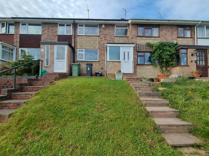 3 Bedroom Terraced House To Rent In Ascot Gardens, Stourbridge, DY8