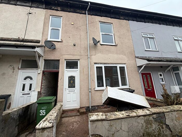 4 Bedroom Terraced House To Rent In Bourne Street, Dudley, DY2