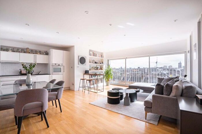 2 Bedroom Flat To Rent In Kentish Town Road, Kentish Town, NW1