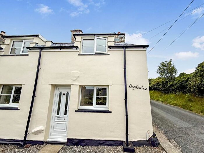 2 Bedroom Terraced House For Sale In Dyffryn Ardudwy, LL44