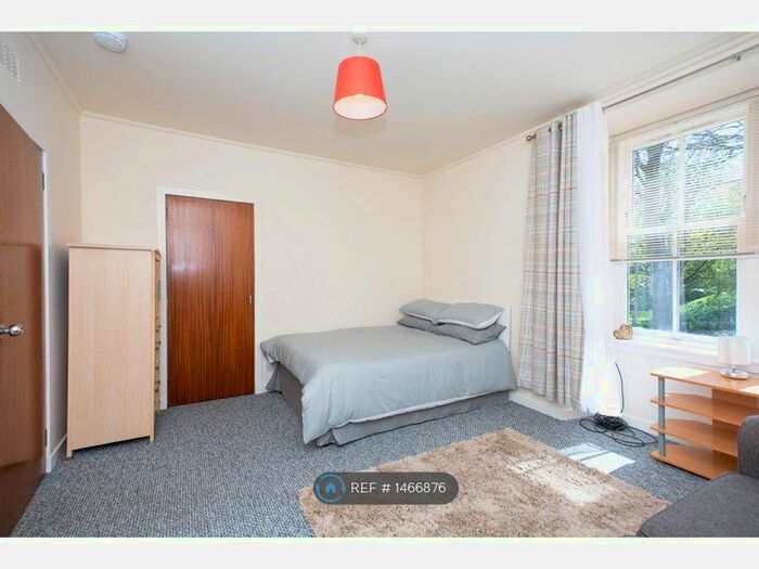 Studio To Rent In Lorne Buildings, Aberdeen, AB10