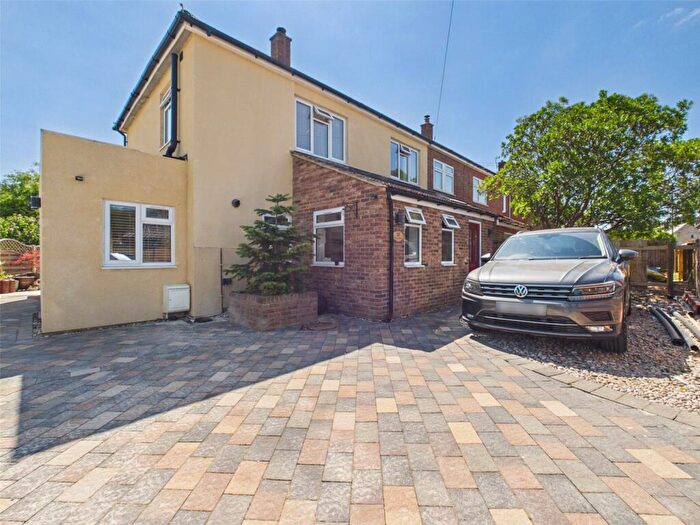 3 Bedroom Semi-Detached House For Sale In Hillcrest Road, Stroud, Gloucestershire, GL5
