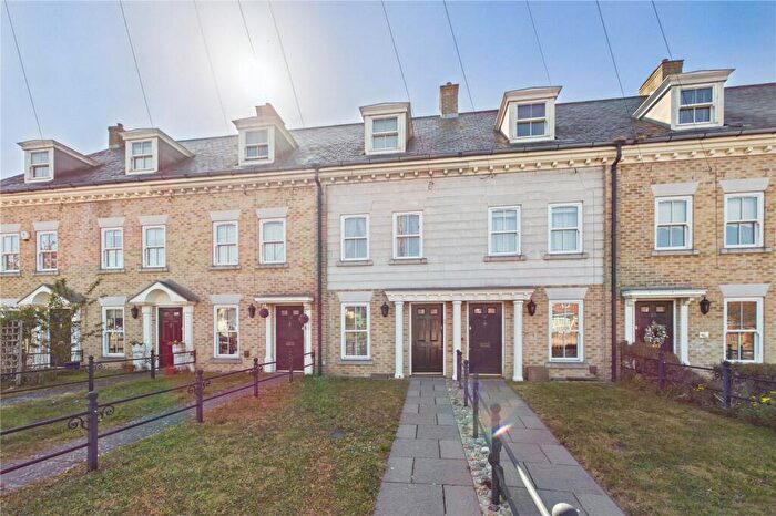 4 Bedroom Terraced House For Sale In Gorleston Road, Lowestoft, Suffolk, NR32