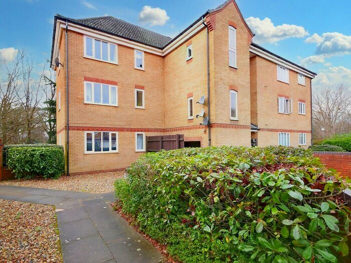2 Bedroom Apartment For Sale In Mill Road Drive, Purdis Farm, IP3