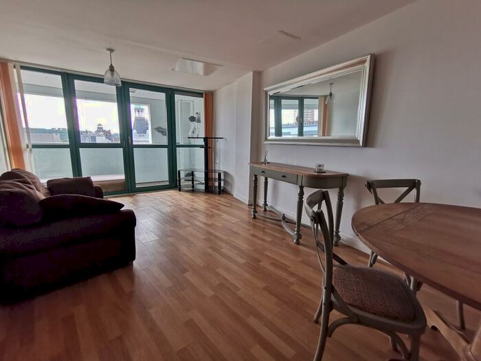 1 Bedroom Flat To Rent In Ocean Crescent, City Centre, PL1