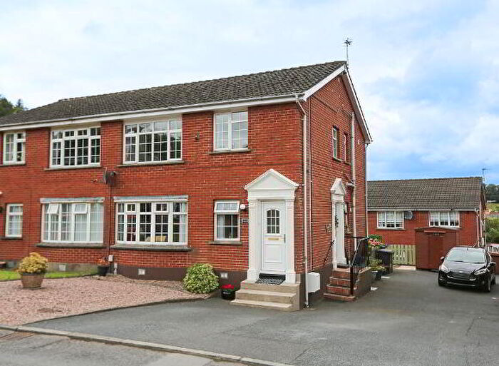 2 Bedroom 1st Floor Flats For Sale In B Dundonald Heights, Belfast, BT16