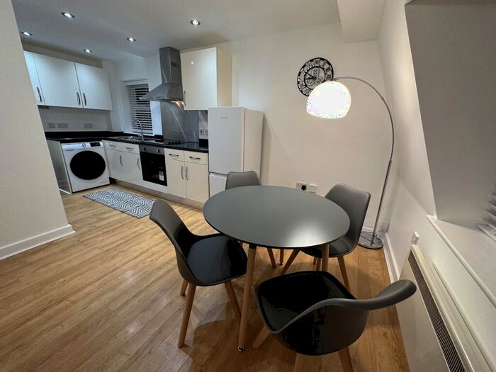 2 Bedroom Apartment To Rent In Caxton Lodge, North Mymms, Hatfield, Hertfordshire, AL9