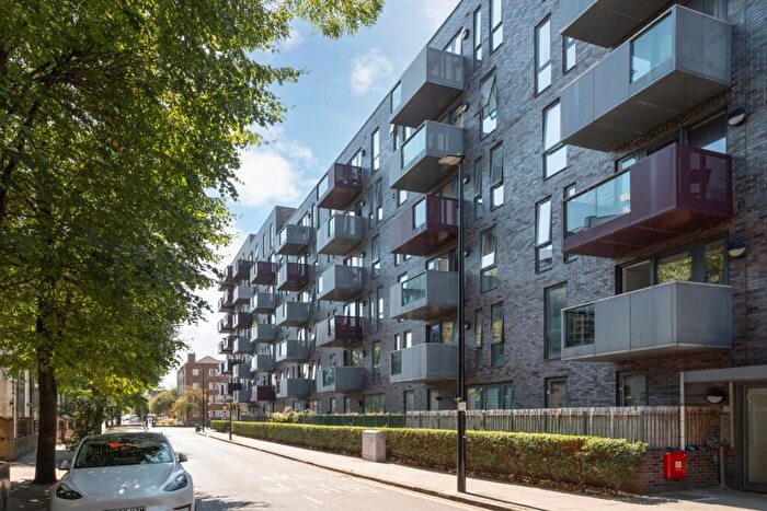 1 Bedroom Flat To Rent In Harford Street, Stepney, E1