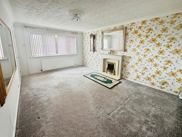 2 Bedroom Detached Bungalow To Rent In Westmorland Close, Biddulph, ST6