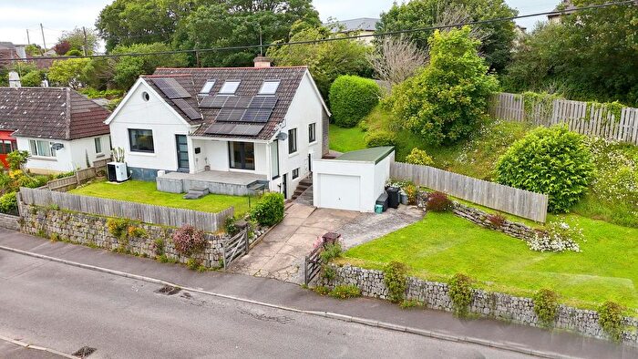 5 Bedroom Detached House For Sale In Hillcrest, Helston, TR13