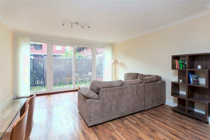 3 Bedroom Maisonette To Rent In Mitchell Street, London, EC1V
