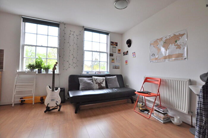 1 Bedroom Flat To Rent In Ion Square, London, E2