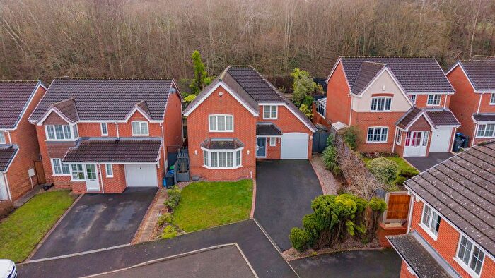 4 Bedroom Detached House For Sale In Wakeman Drive, Tividale, Oldbury, B69