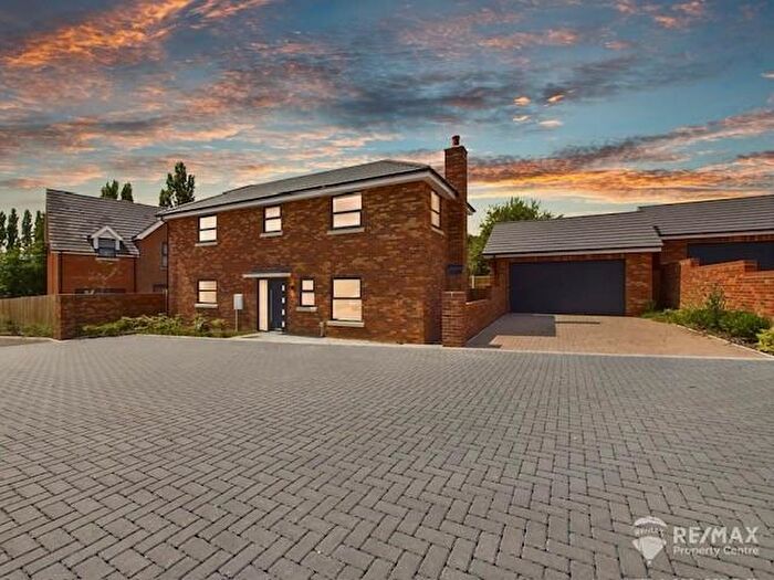 4 Bedroom Detached House For Sale In Old School Court, Ramsey Village, CO12