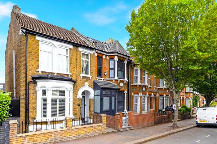 4 Bedroom Terraced House For Sale In Mansfield Road, Walthamstow, London, E17