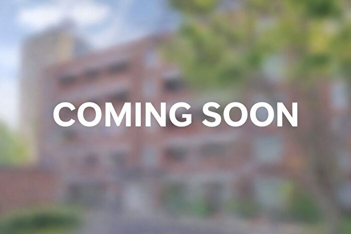 2 Bedroom Flat To Rent In Meadow Road, London, SW8