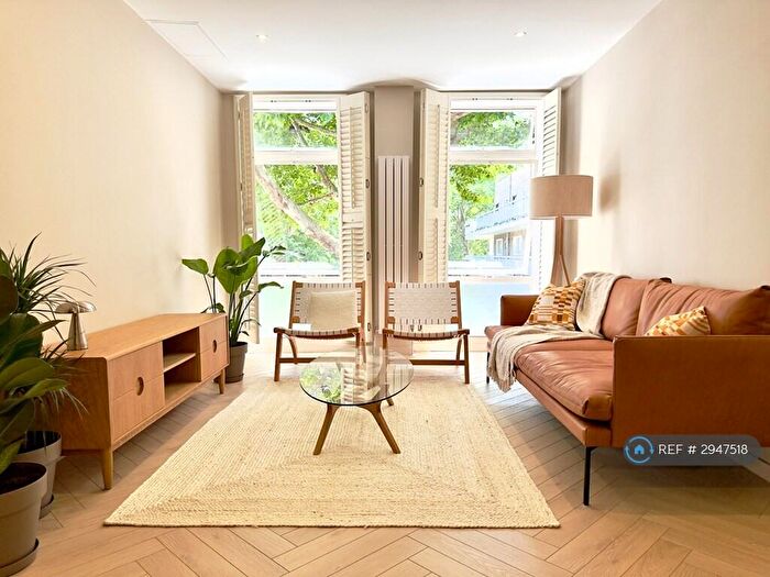 1 Bedroom Flat To Rent In Dryden Court, London, SE11