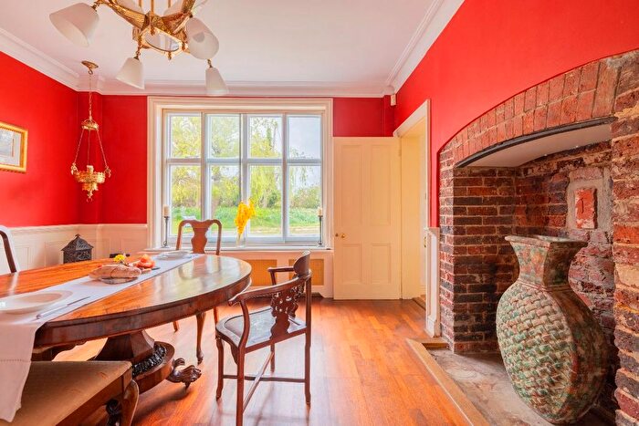 4 Bedroom Detached House For Sale In Berwick, Polegate, BN26