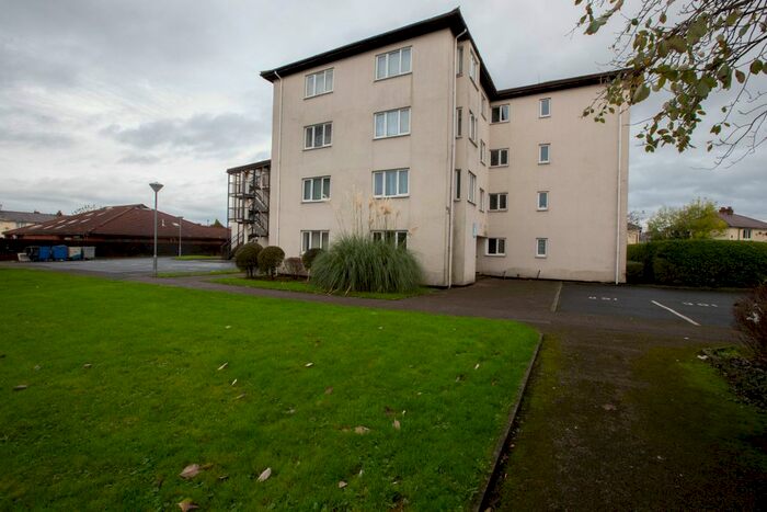 2 Bedroom Flat To Rent In Conway House, Preston, PR1