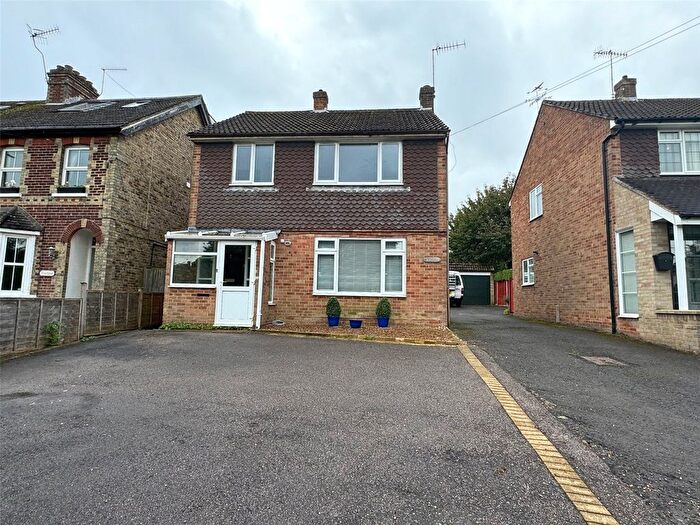 3 Bedroom Detached House To Rent In Oxted Road, Godstone, Surrey, RH9