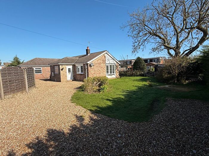 5 Bedroom Bungalow For Sale In Paynell, Dunholme, LN2